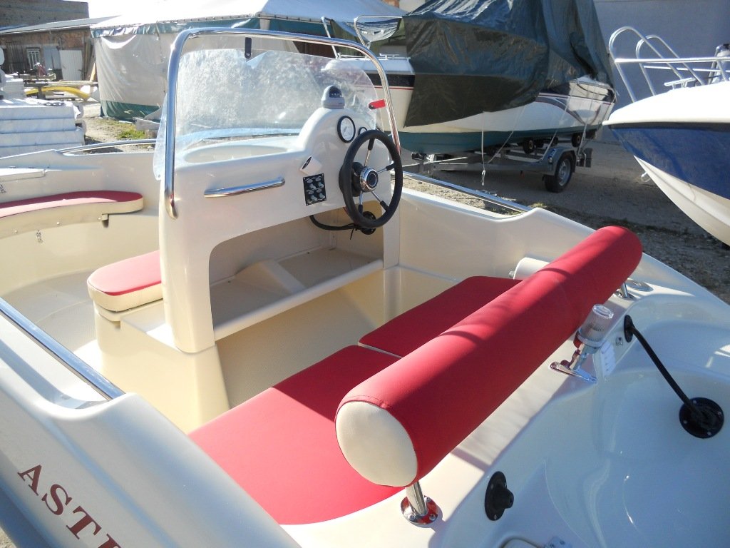 Astra 440 Open - Image 20