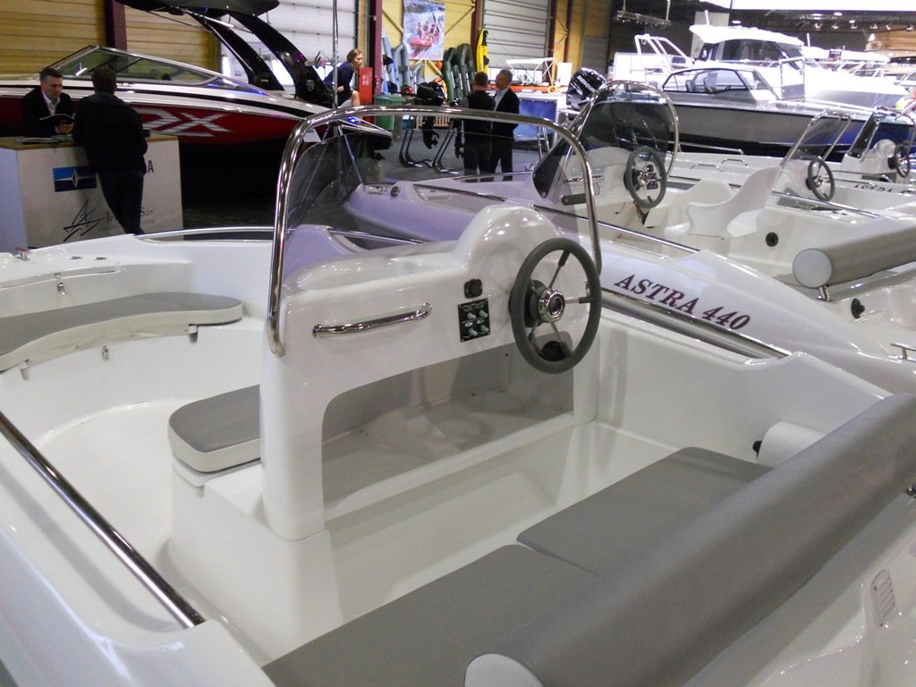 Astra 440 Open - Image 24