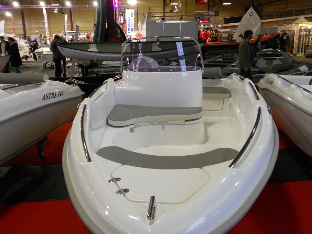 Astra 440 Open - Image 27