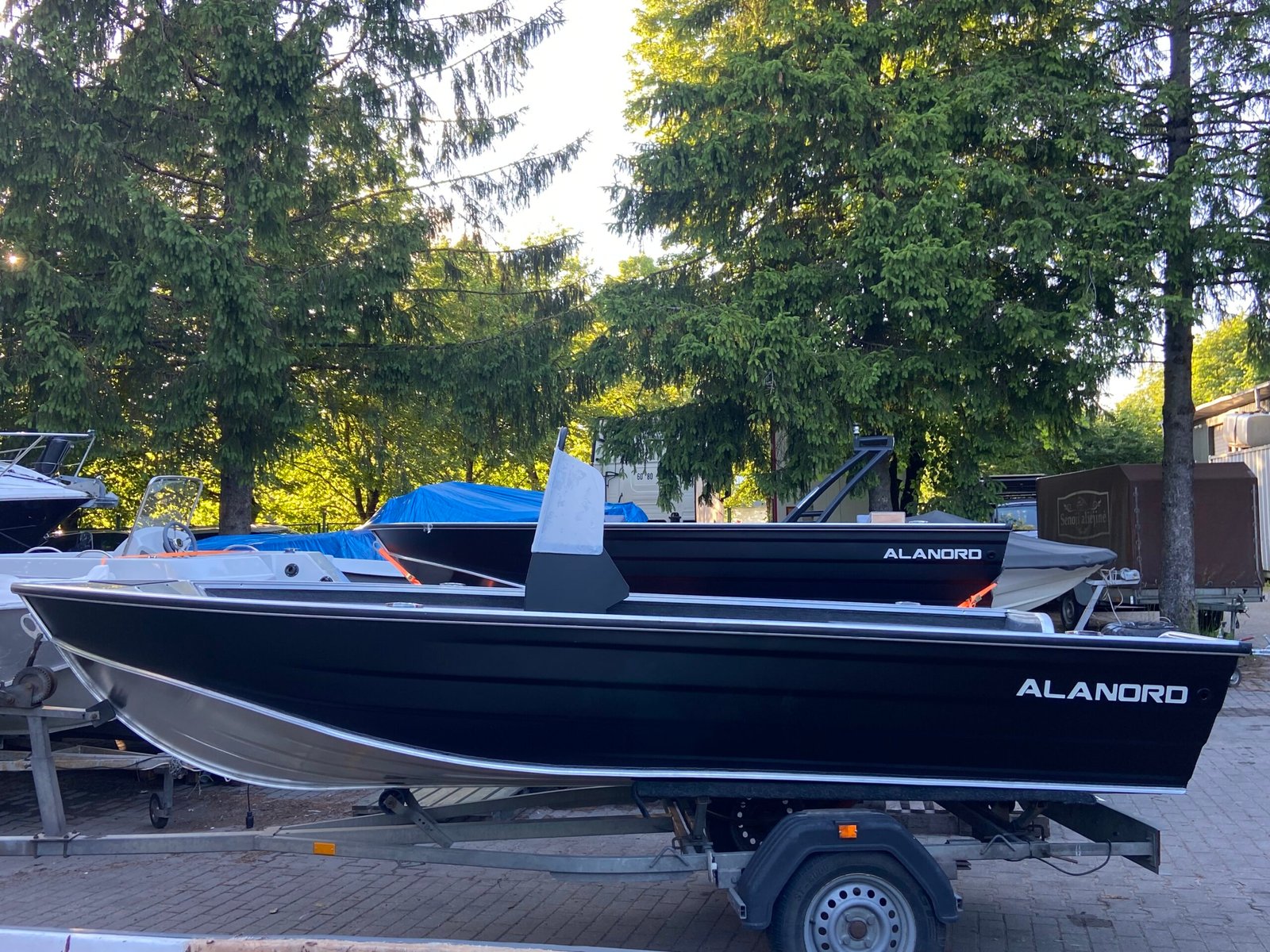 Aliuminis žvejybinis kateris ALANORD M428SC - Image 11