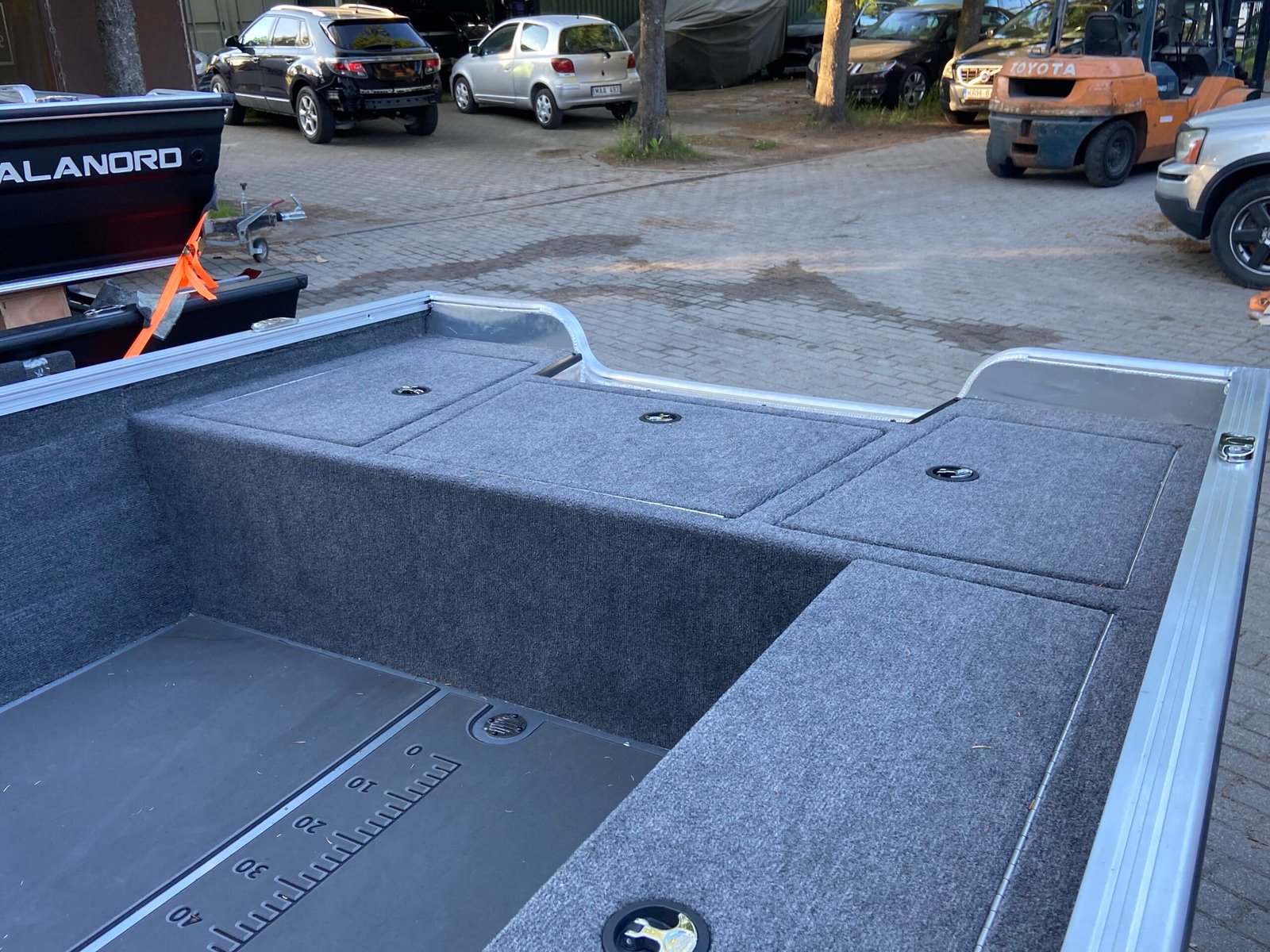 Aliuminis žvejybinis kateris ALANORD M428SC - Image 12